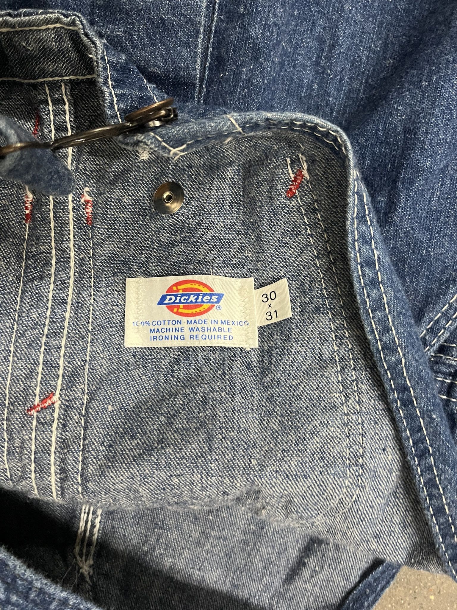 Carhartt × Vintage Vintage 2000s Dickies Dark Wash Denim Overalls Size 30 Size US 30 / EU 46 - 5 Thumbnail