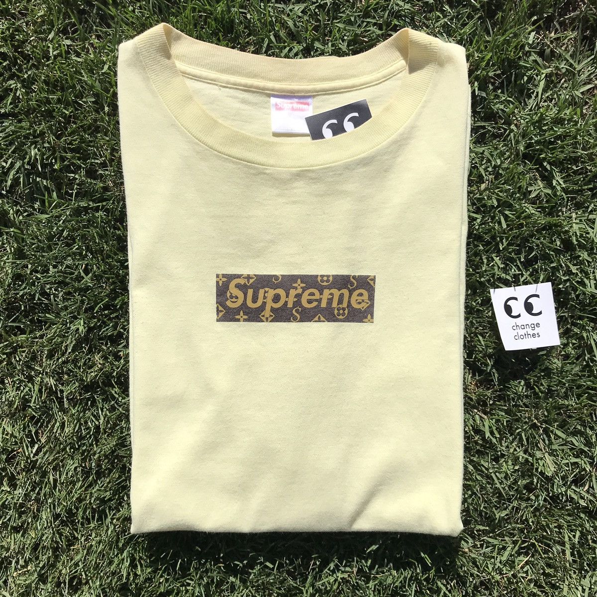 Supreme Supreme “Louis Vuitton” Monogram Box Logo Tee 2000 Yellow XL