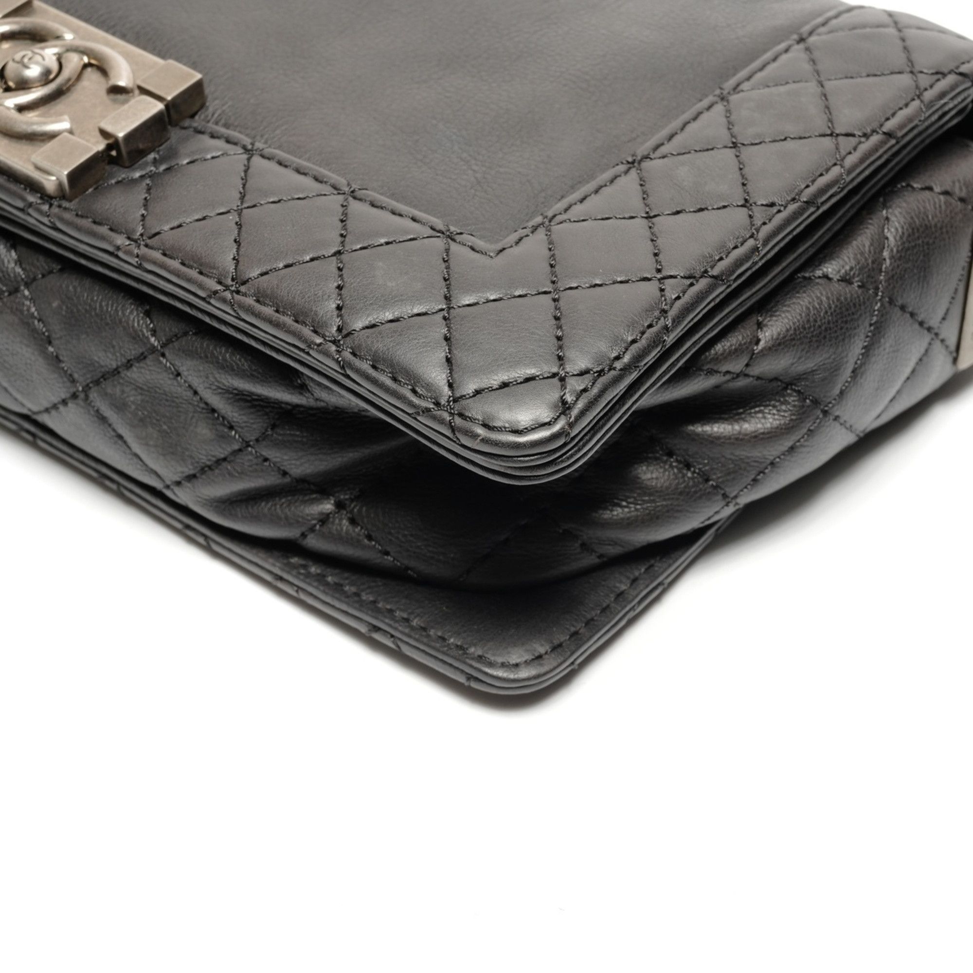 Chanel CHANEL Boy Chanel Gunmetal Chain Shoulder Bag 2013-2015 Black WS27137 Size ONE SIZE - 7 Thumbnail