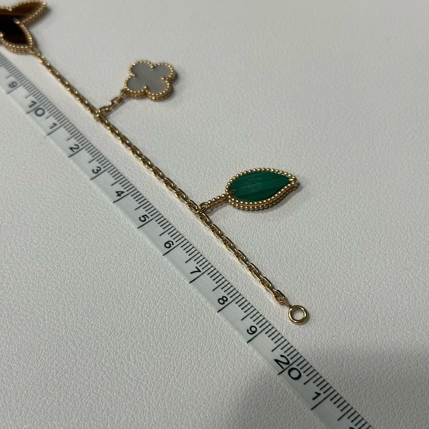 Van Cleef & Arpels Van Cleef & Arpels Four-Leaf Clover Bracelet Size ONE SIZE - 9 Thumbnail
