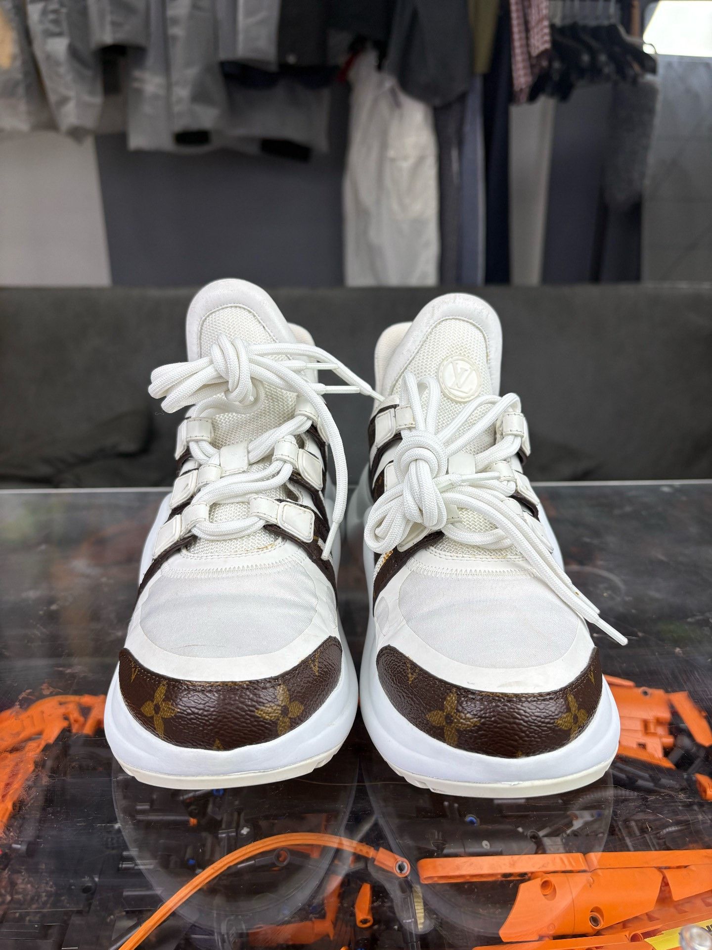 Louis Vuitton Louis Vuitton Lowtop Sneakers us_6 Women Size US 6 / IT 36 - 2 Thumbnail