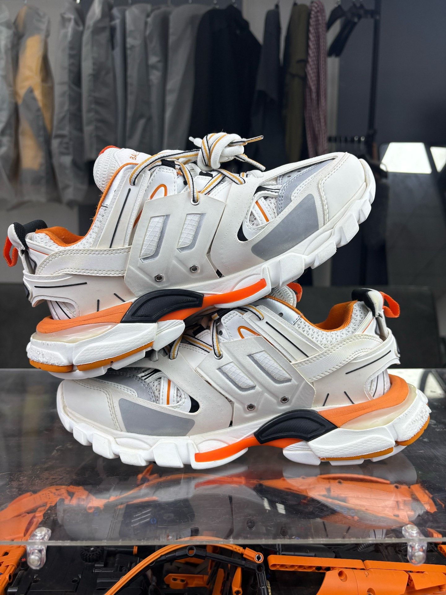Balenciaga Balenciaga White Lowtop Sneakers 6.5 Men Size US 6.5 / EU 39-40 - 5 Thumbnail