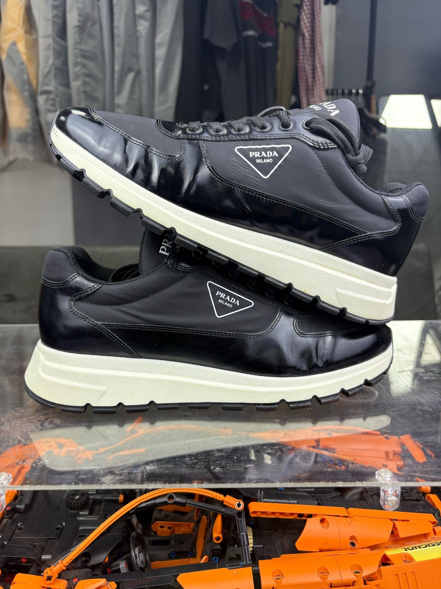 Prada Prada Black Lowtop Sneakers 9 Men Size US 9 / EU 42 - 6 Thumbnail