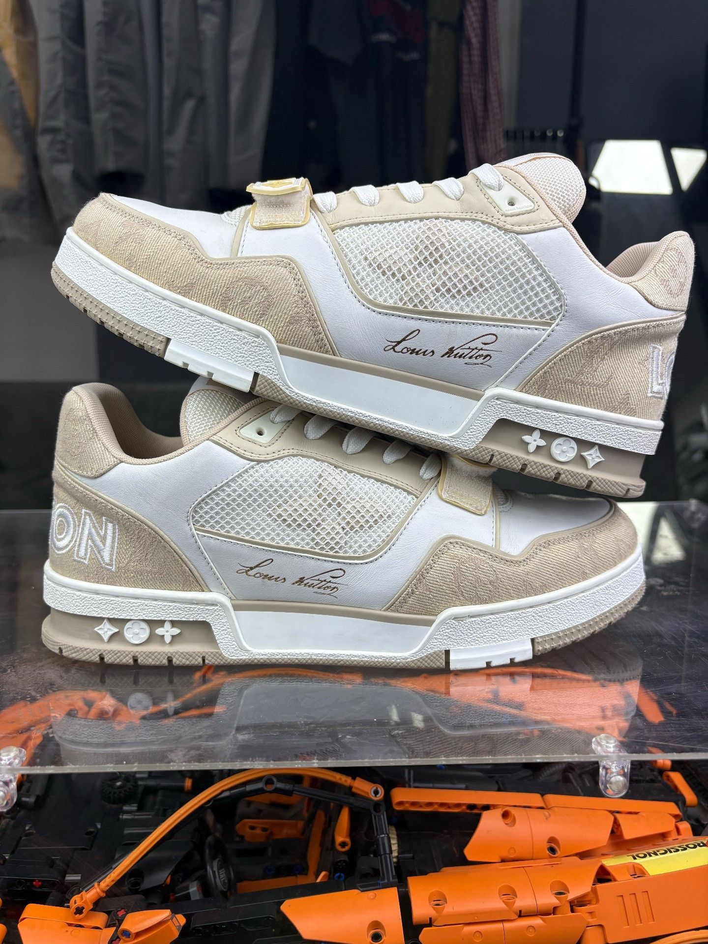 Louis Vuitton Louis Vuitton Training Beige Lowtop Sneakers 8.5 Men Size US 8.5 / EU 41-42 - 6 Thumbnail