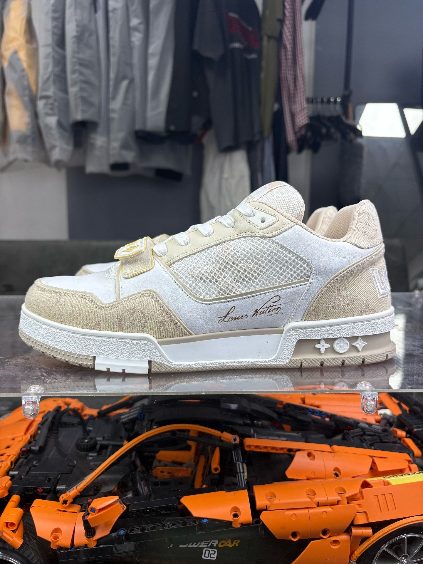 Louis Vuitton Louis Vuitton Training Beige Lowtop Sneakers 8.5 Men Size US 8.5 / EU 41-42 - 7 Thumbnail