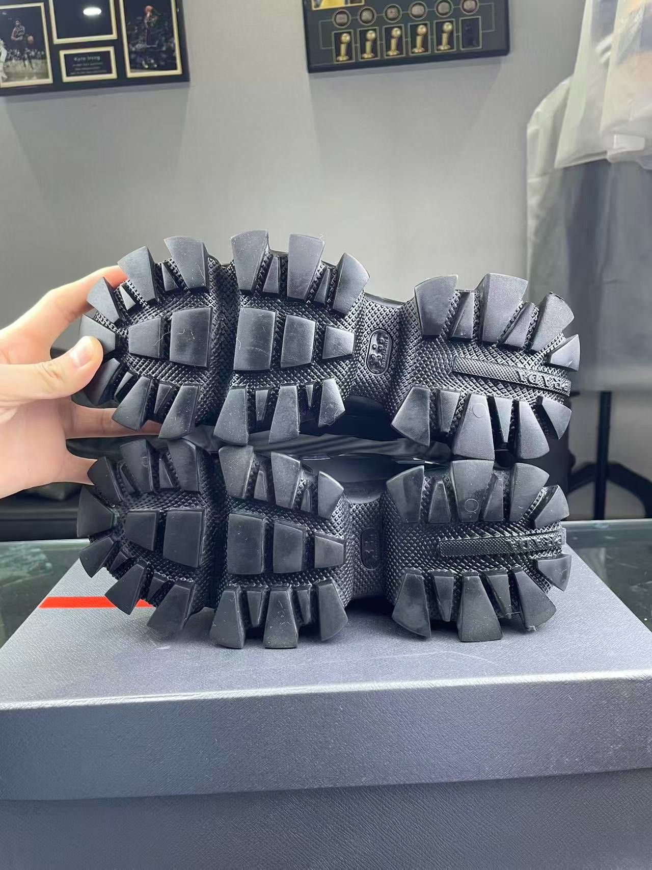 Prada Prada Techwear Black Lowtop Sneakers us_6-5 Women Size US 6.5 / IT 36.5 - 4 Thumbnail