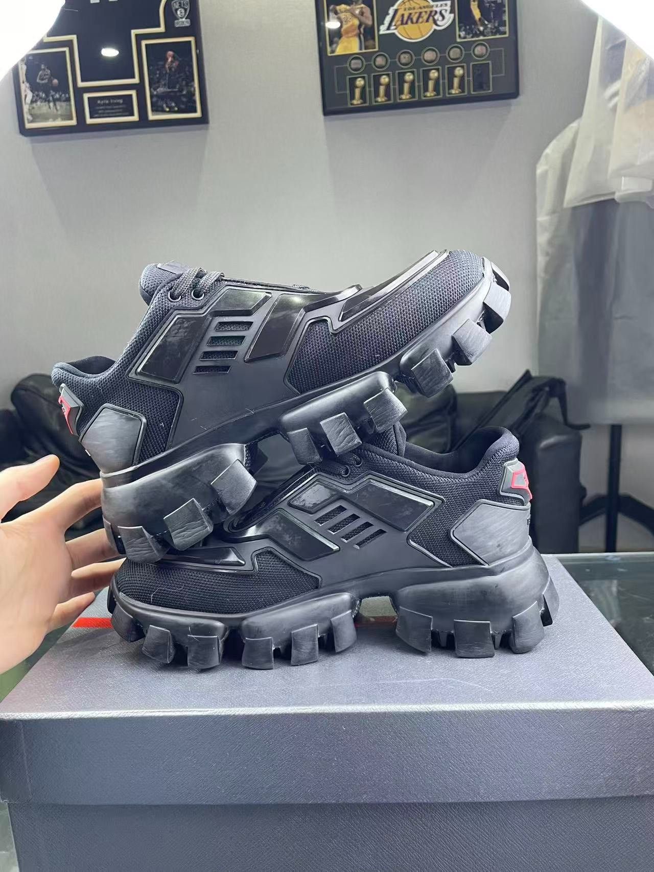 Prada Prada Techwear Black Lowtop Sneakers us_6-5 Women Size US 6.5 / IT 36.5 - 6 Thumbnail