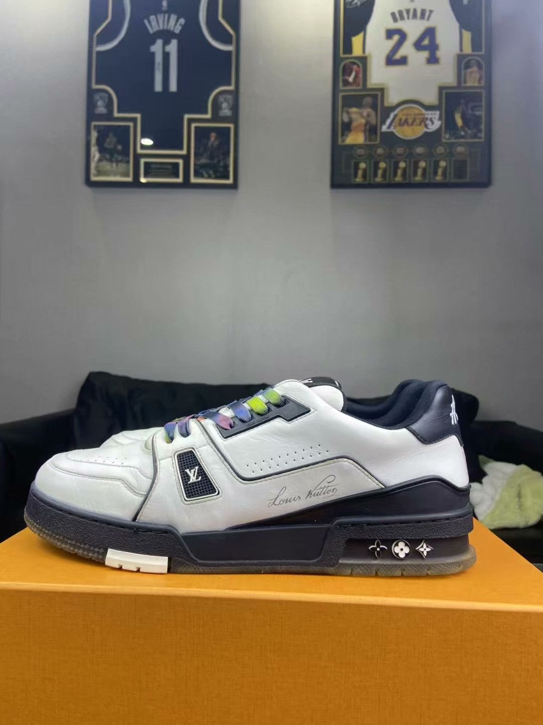Louis Vuitton Louis Vuitton Training Black Lowtop Sneakers 10.5 Men Size US 10.5 / EU 43-44 - 3 Thumbnail
