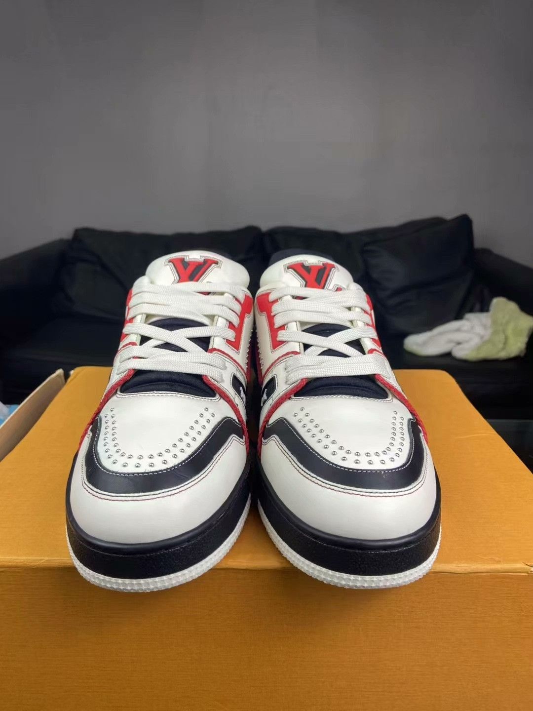 Louis Vuitton Louis Vuitton Training Red Lowtop Sneakers 10 Men Size US 10 / EU 43 - 2 Thumbnail