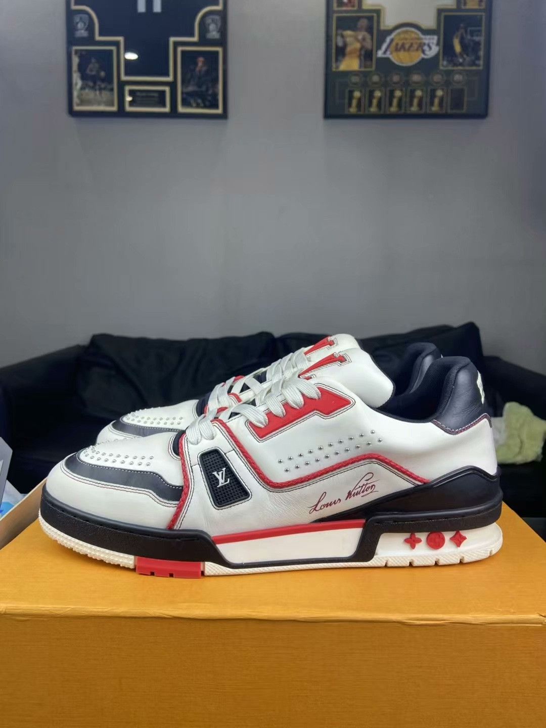 Louis Vuitton Louis Vuitton Training Red Lowtop Sneakers 10 Men Size US 10 / EU 43 - 3 Thumbnail