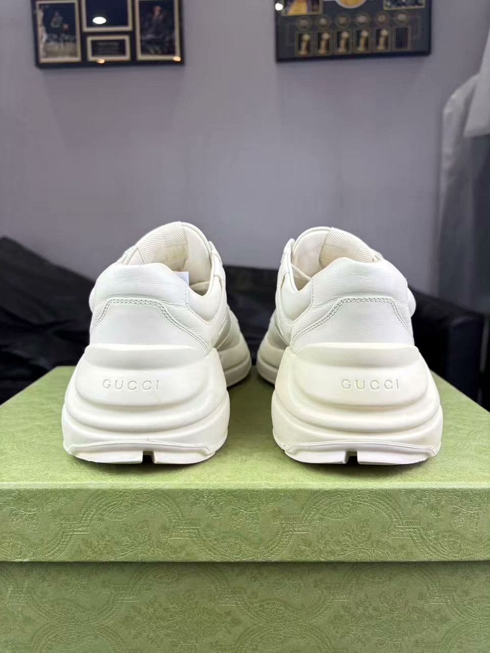 Gucci Gucci Printed Lowtop Sneakers 8 Men Size US 8 / EU 41 - 3 Thumbnail