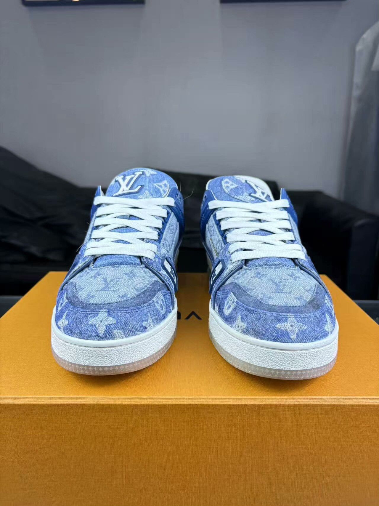 Louis Vuitton Louis Vuitton Training Denim Blue Lowtop Sneakers 9 Men Size US 9 / EU 42 - 2 Thumbnail