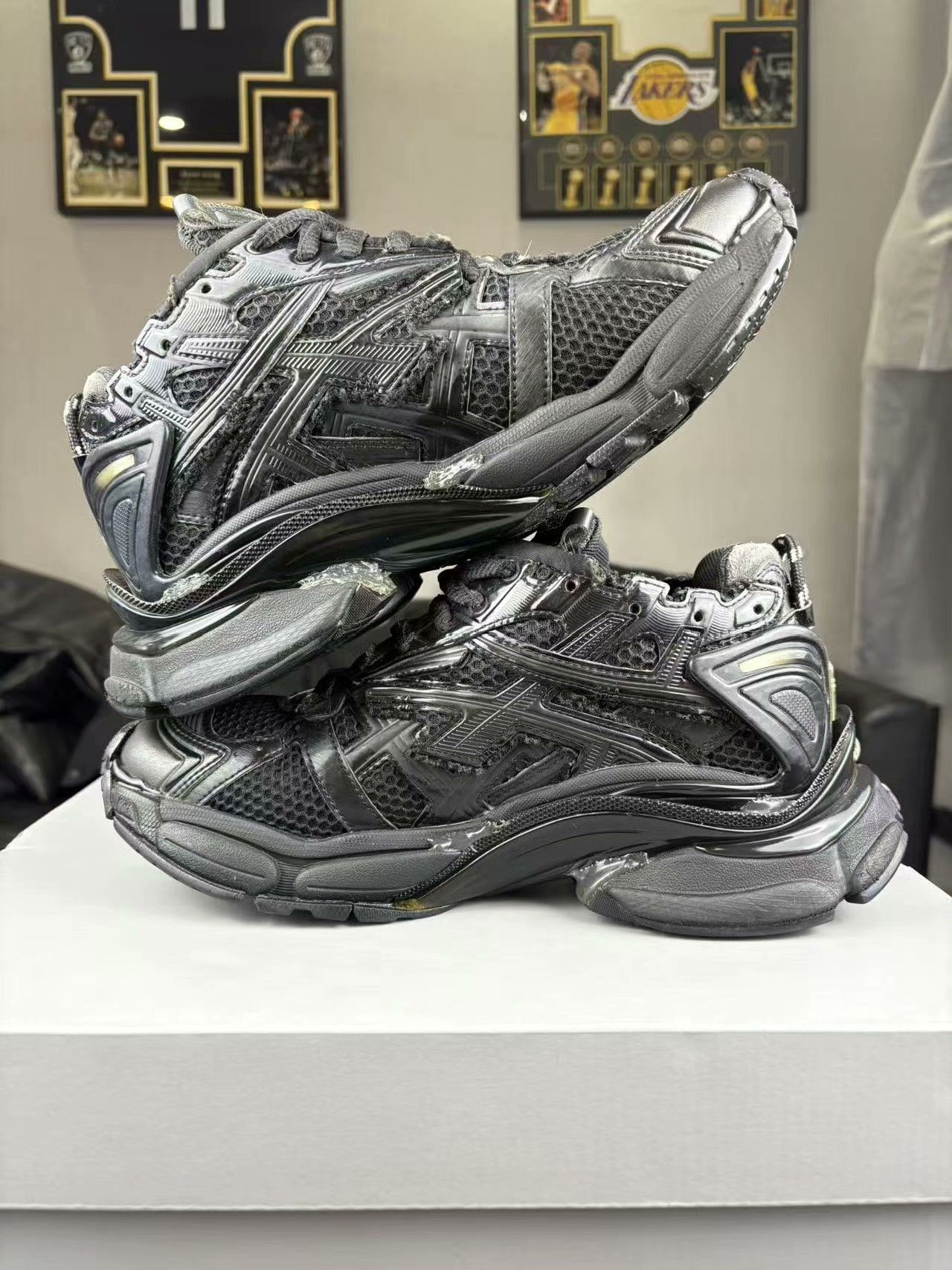 Balenciaga Balenciaga Running Black Lowtop Sneakers us_8-5 Women Size US 8.5 / IT 38.5 - 5 Thumbnail