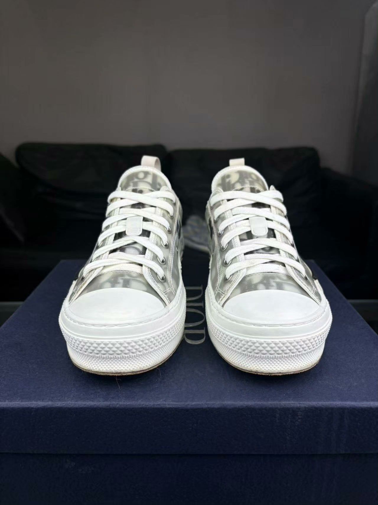 Dior Dior White Lowtop Sneakers us_7-5 Women Size US 7.5 / IT 37.5 - 2 Thumbnail