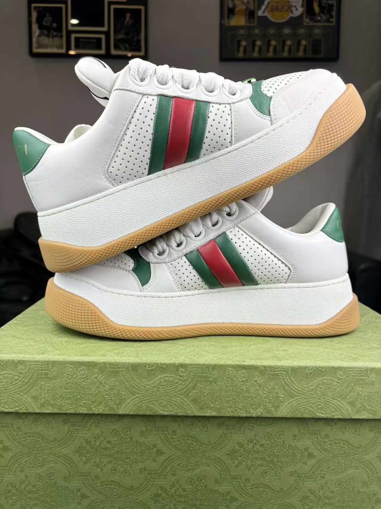 Gucci Gucci Limited Red Lowtop Sneakers us_7-5 Women Size US 7.5 / IT 37.5 - 5 Thumbnail