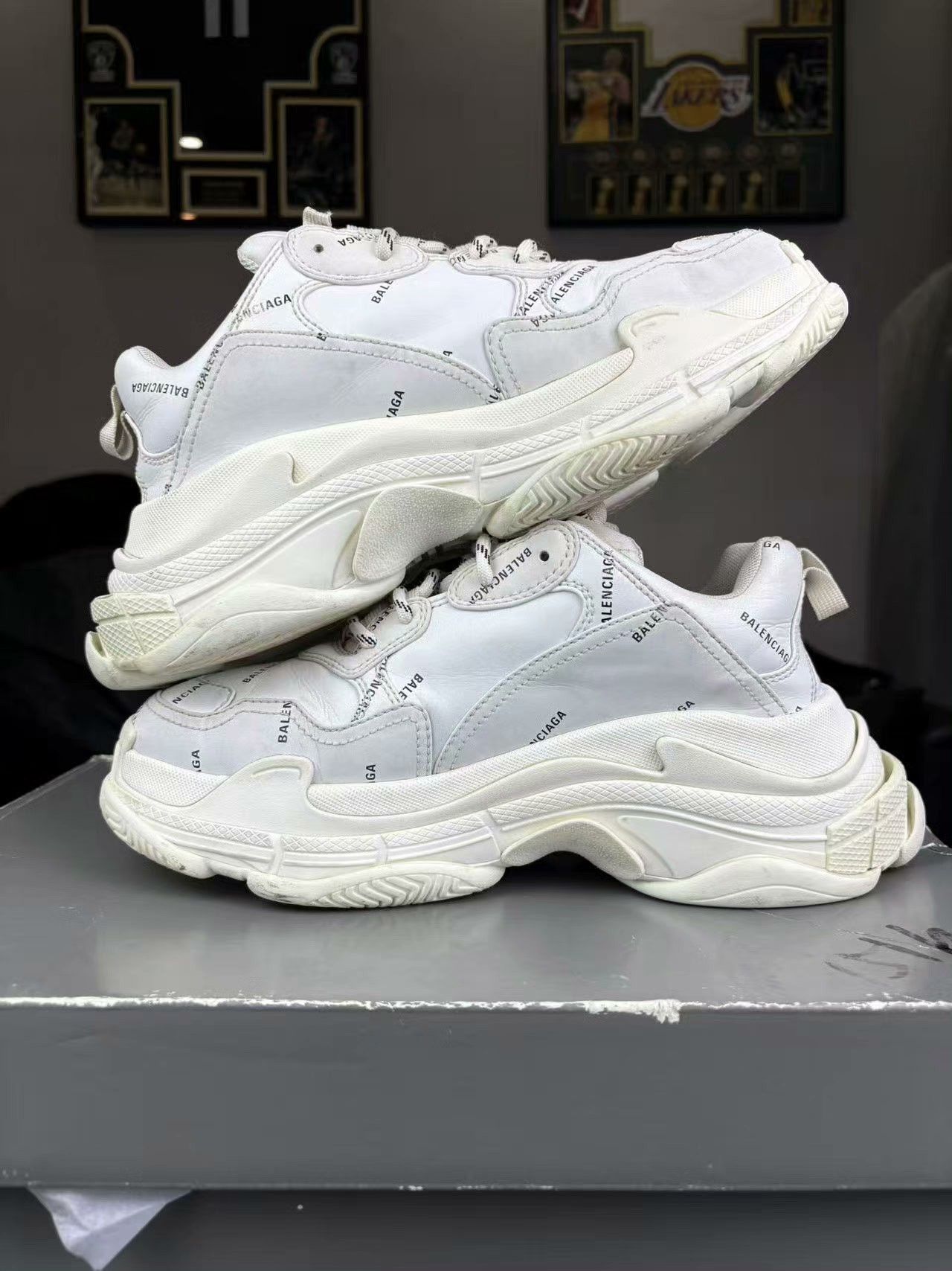 Balenciaga Balenciaga White Lowtop Sneakers 8.5 Men Size US 8.5 / EU 41-42 - 5 Thumbnail