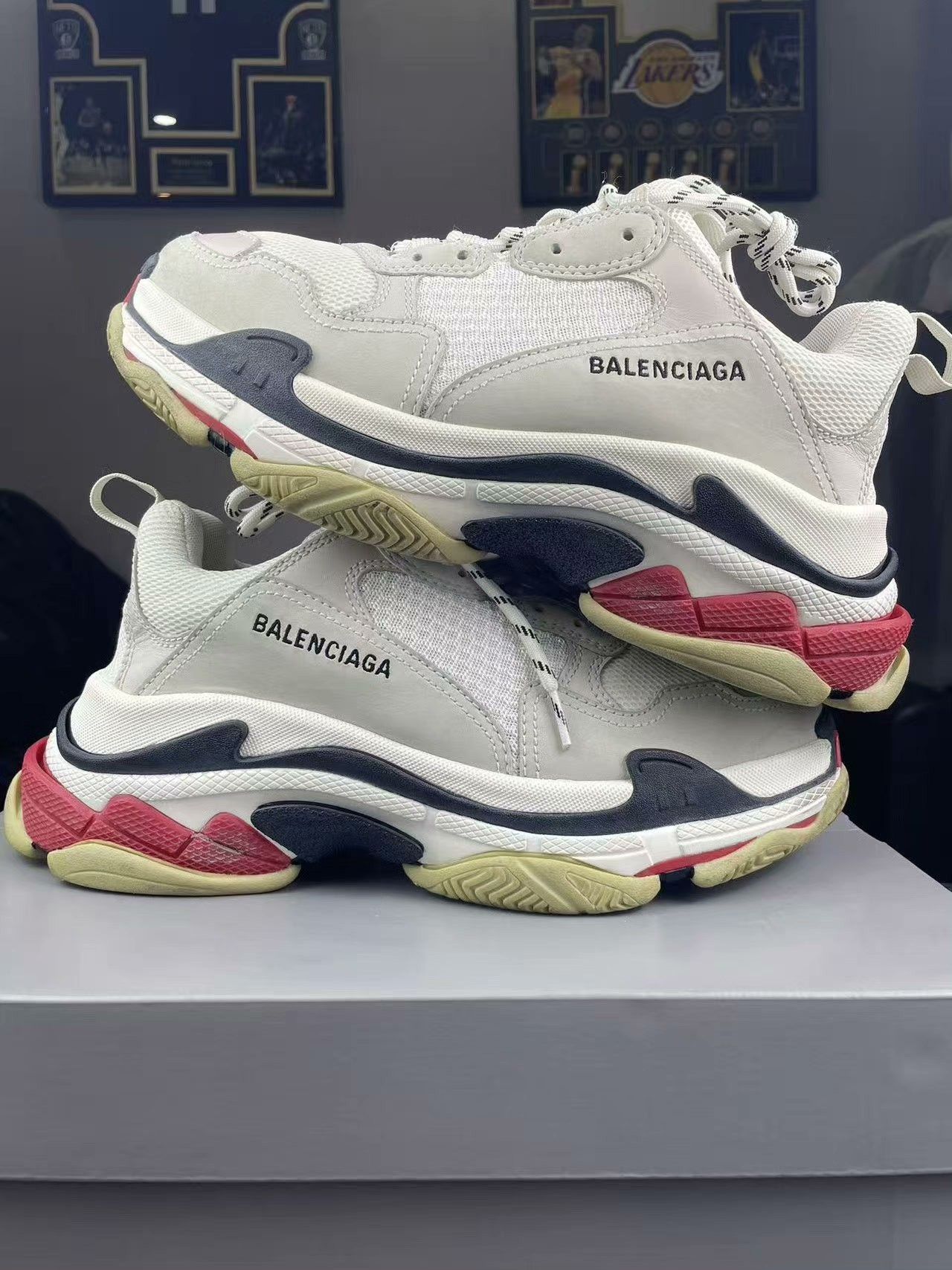 Balenciaga Balenciaga Gray Lowtop Sneakers 9 Men Size US 9 / EU 42 - 6 Thumbnail
