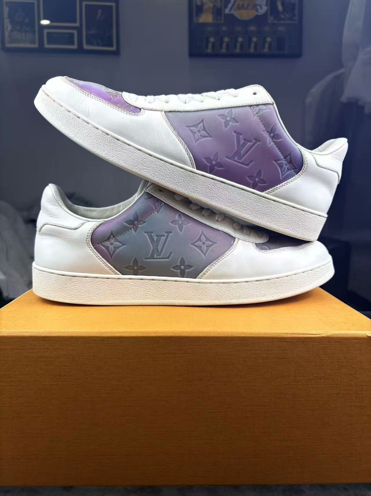 Louis Vuitton Louis Vuitton Laser White Lowtop Sneakers 9 Men Size US 9 / EU 42 - 6 Thumbnail
