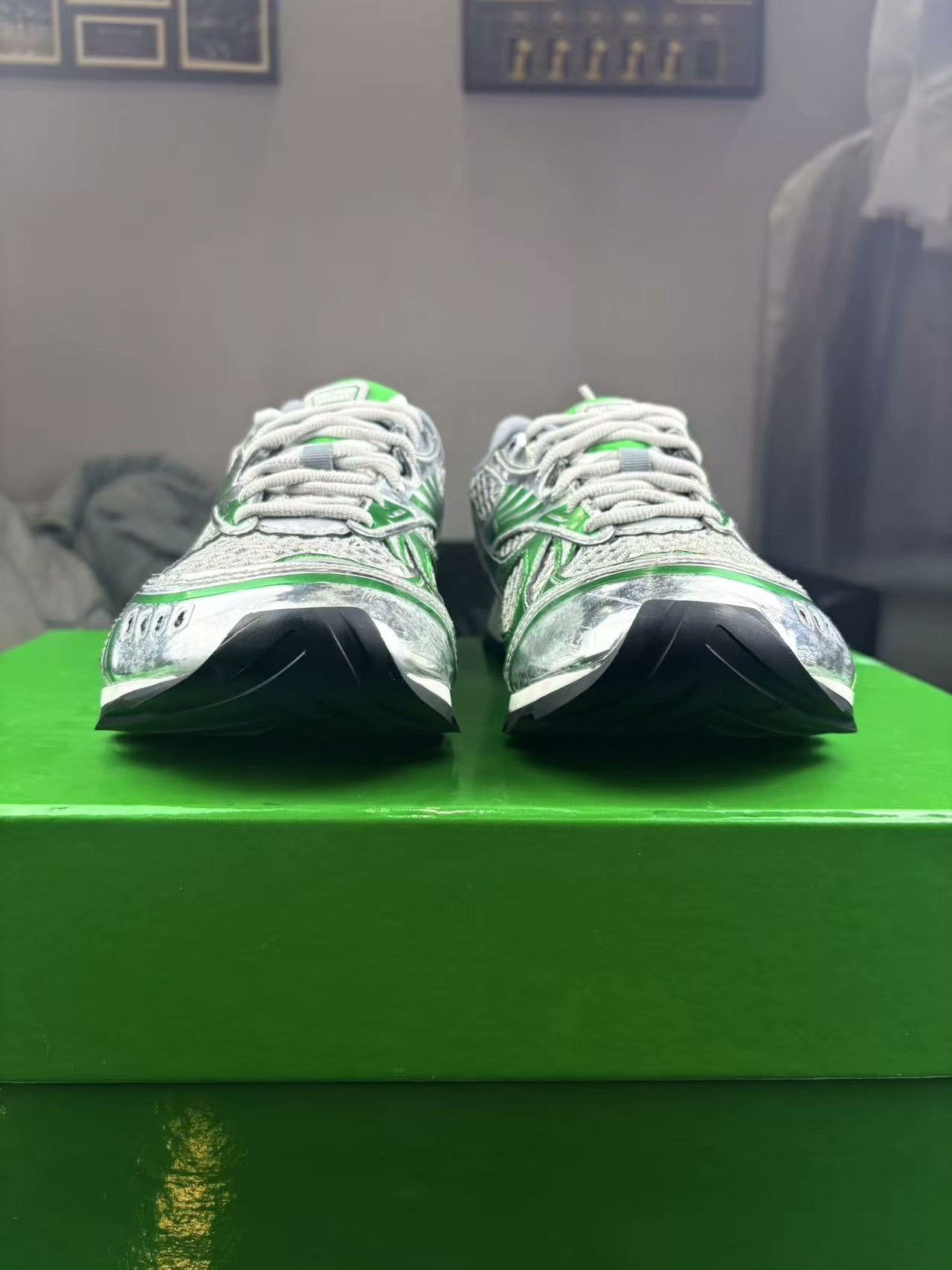 Bottega Veneta Bottega Veneta Green Lowtop Sneakers 8.5 Men Size US 8.5 / EU 41-42 - 2 Thumbnail