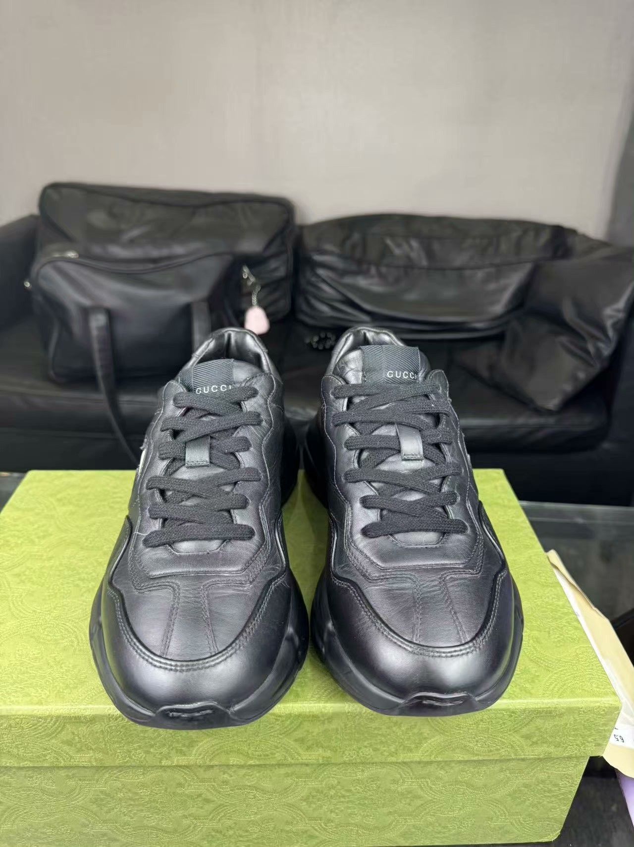 Gucci Gucci Retro Black Lowtop Sneakers us_7-5 Women Size US 7.5 / IT 37.5 - 2 Thumbnail