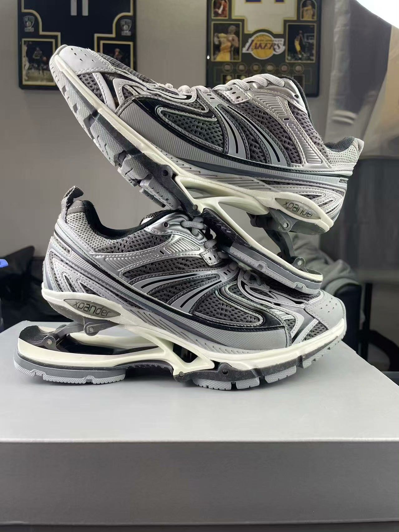 Balenciaga Balenciaga Lowtop Sneakers 6.5 Men Size US 6.5 / EU 39-40 - 7 Thumbnail