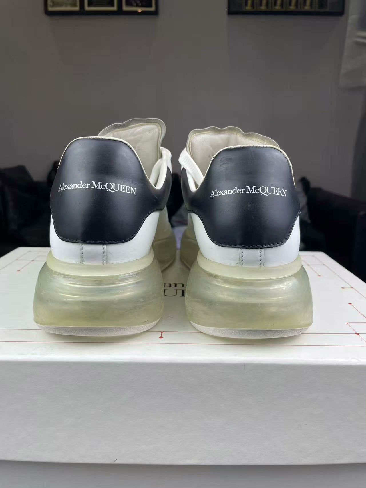 Alexander McQueen Alexander McQueen Black Lowtop Sneakers us_8-5 Women Size US 8.5 / IT 38.5 - 3 Thumbnail