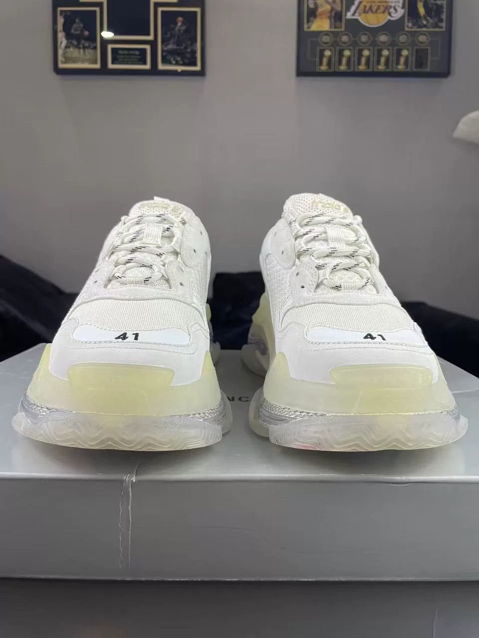 Balenciaga Balenciaga Clear White Lowtop Sneakers 8.5 Men Size US 8.5 / EU 41-42 - 2 Thumbnail
