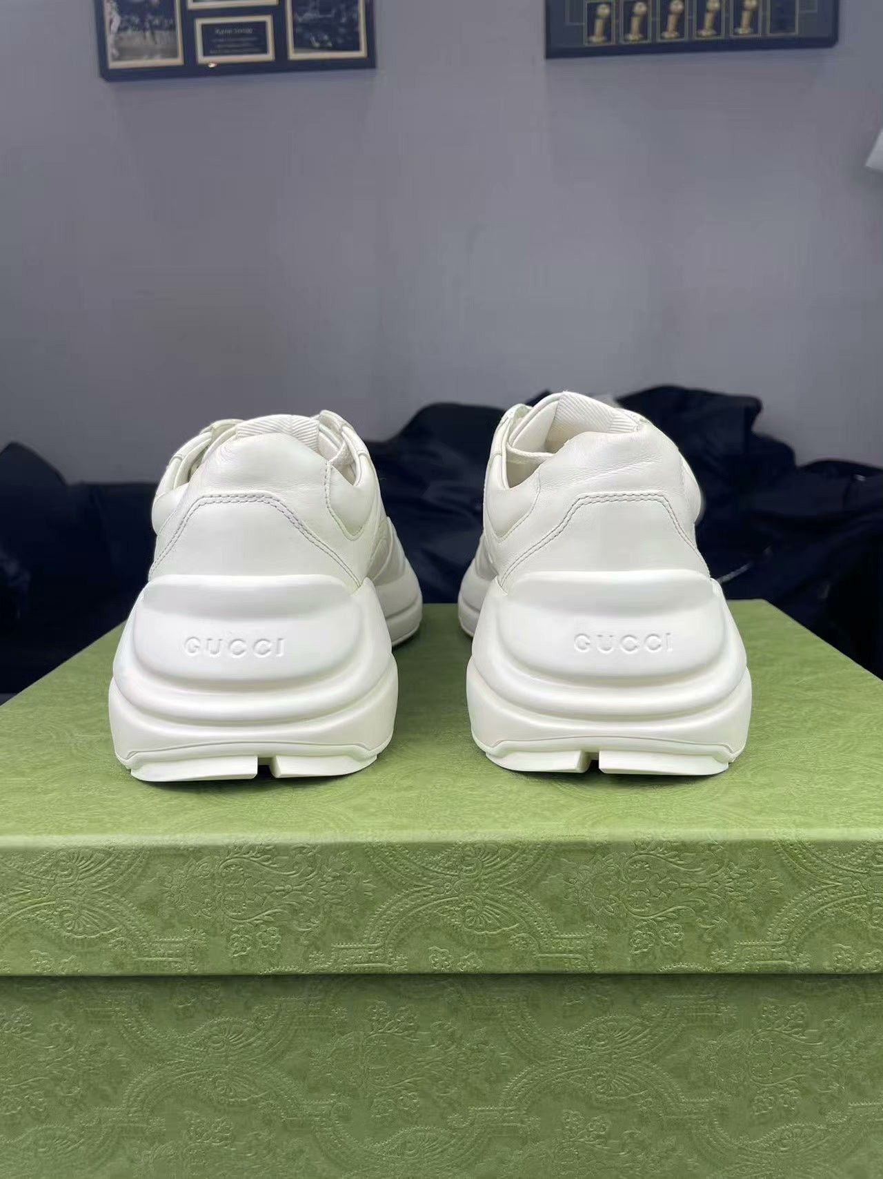 Gucci Gucci Printed Lowtop Sneakers 7 Men Size US 7 / EU 40 - 3 Thumbnail