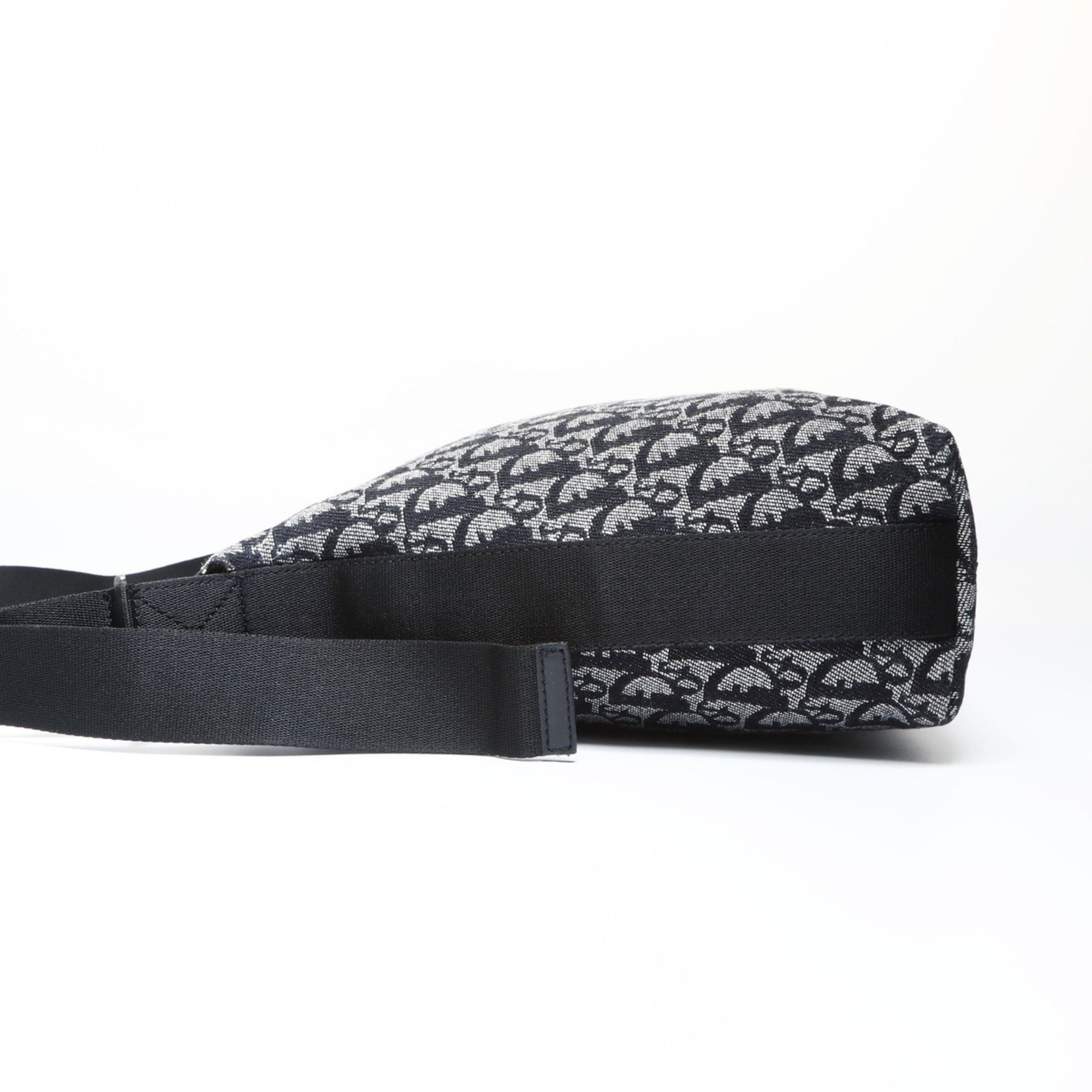Dior Christian Dior Trotter Canvas Shoulder Bag, Black, WS26621 Size ONE SIZE - 4 Thumbnail