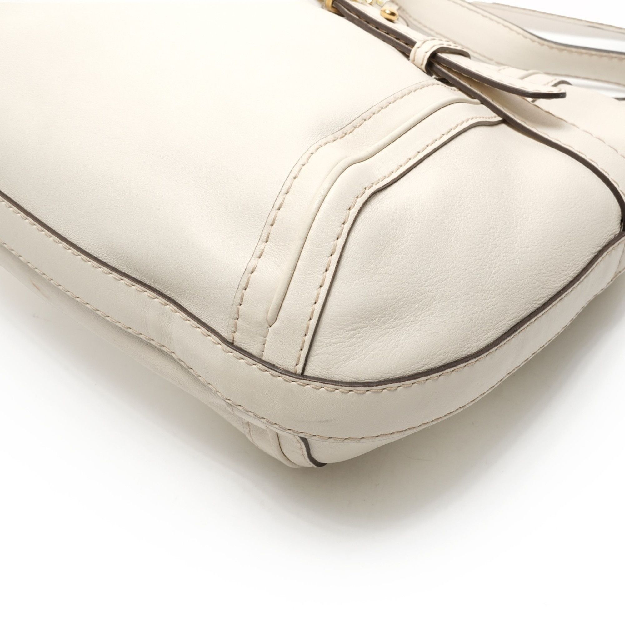 Gucci Gucci GG Marmont Leather Tote/Shoulder Bag, White, WS26426 Size ONE SIZE - 6 Thumbnail
