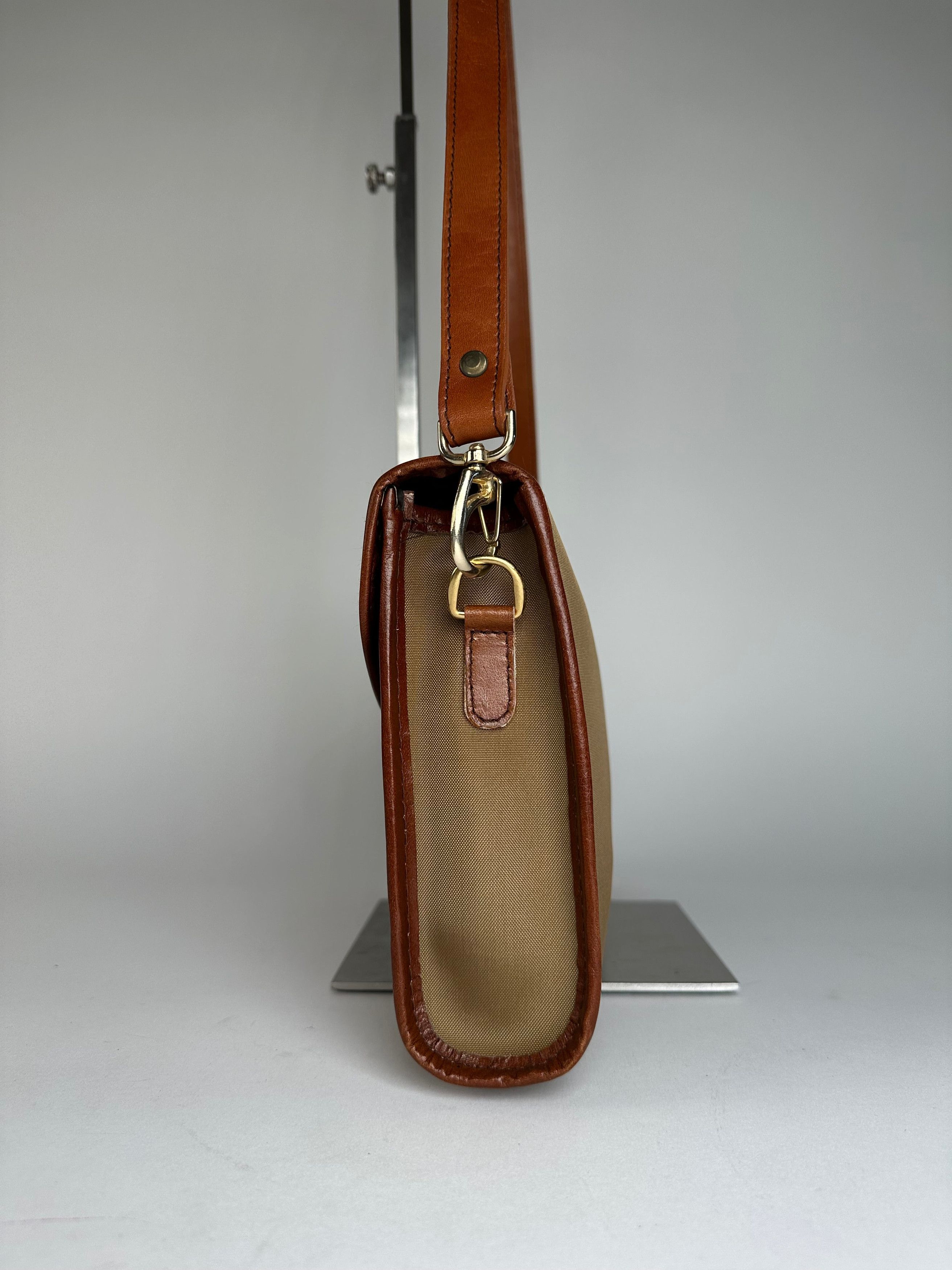 Givenchy Vintage Leather / Canvas Shoulder Bag Camel / Brown Size ONE SIZE - 3 Thumbnail