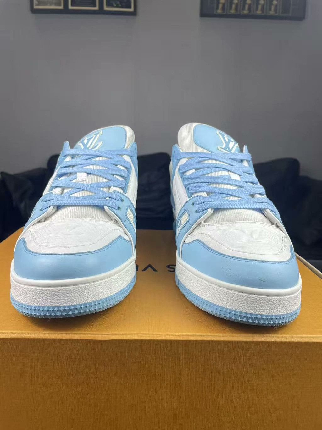 Louis Vuitton Louis Vuitton Training Blue Lowtop Sneakers 10 Men Size US 10 / EU 43 - 2 Thumbnail