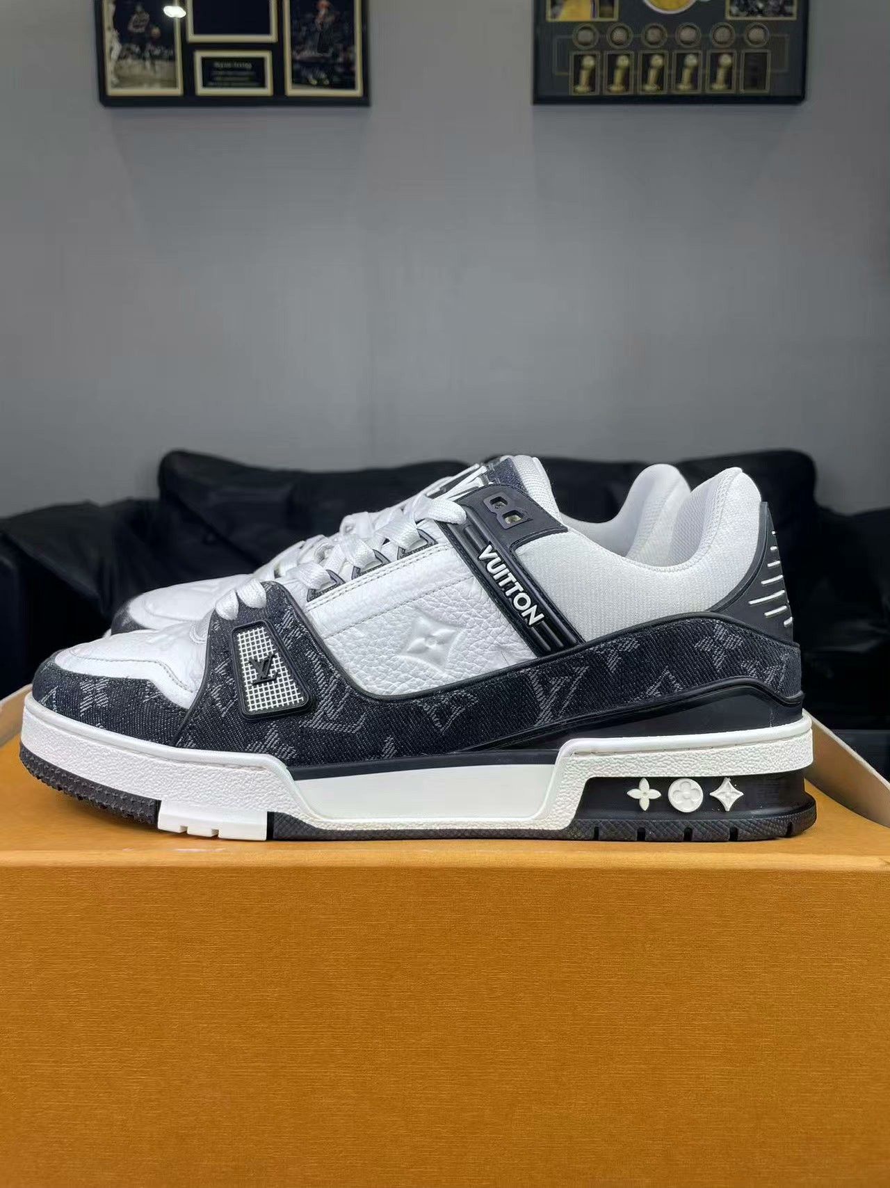 Louis Vuitton Louis Vuitton Training Denim Black Lowtop Sneakers 9 Men Size US 9 / EU 42 - 7 Thumbnail