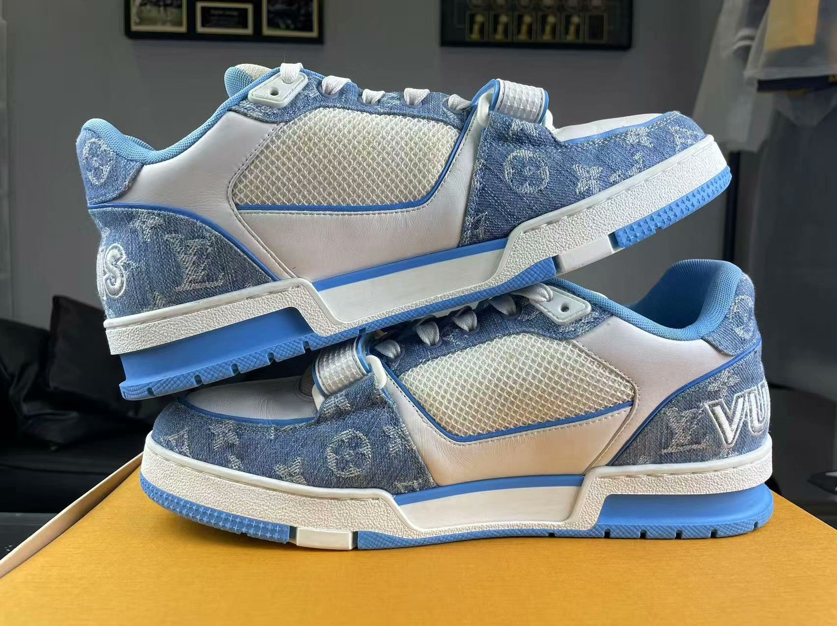 Louis Vuitton Louis Vuitton Training Blue Lowtop Sneakers 10 Men Size US 10 / EU 43 - 5 Thumbnail