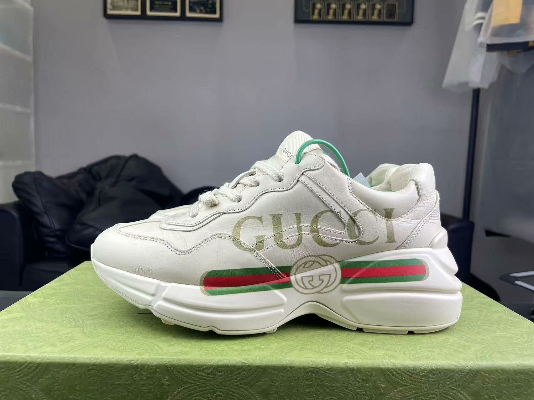 Gucci Gucci Printed Lowtop Sneakers us_6 Women Size US 6 / IT 36 - 7 Thumbnail
