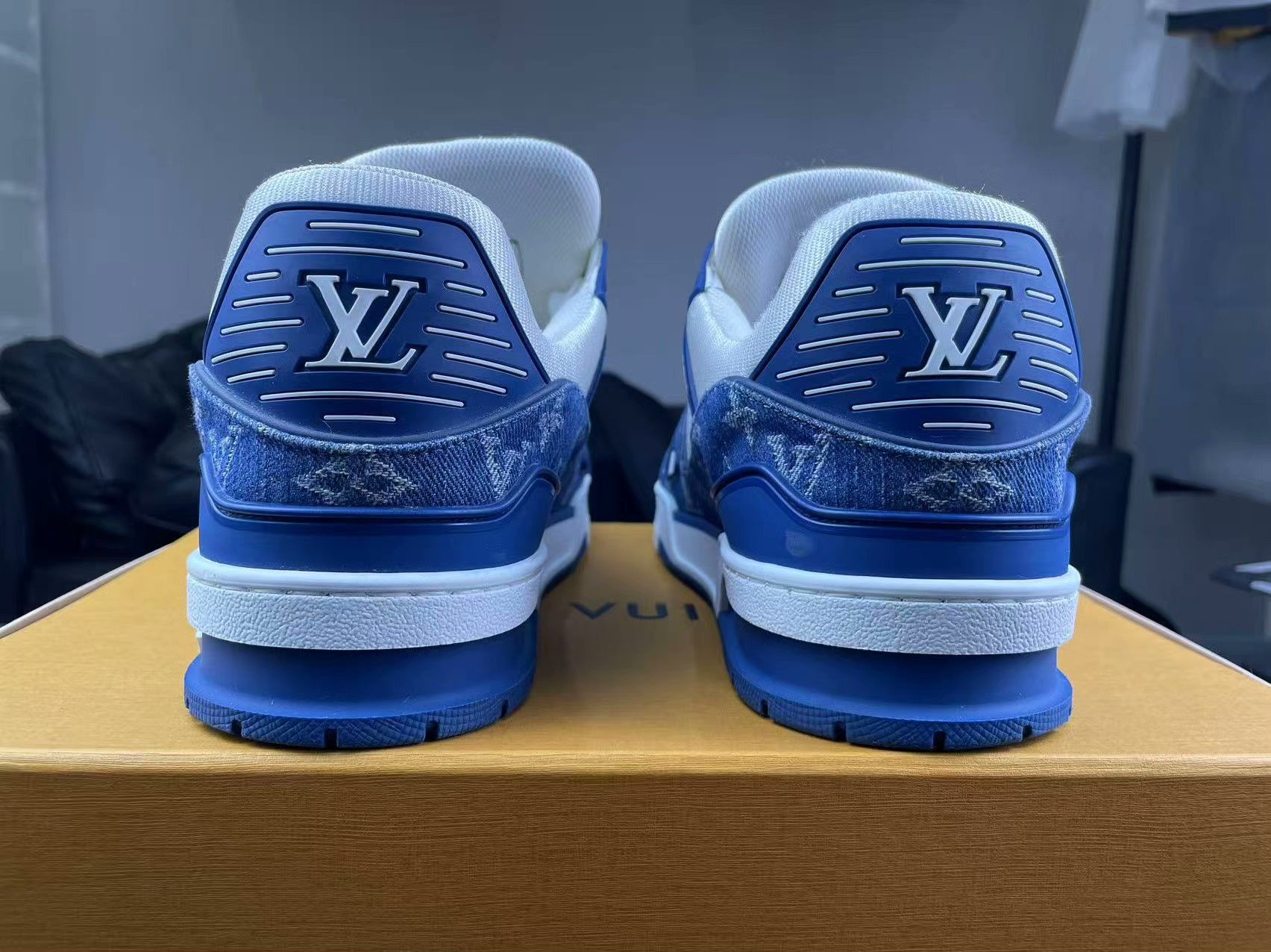 Louis Vuitton Louis Vuitton Training Denim Blue Lowtop Sneakers 9 Men Size US 9 / EU 42 - 3 Thumbnail