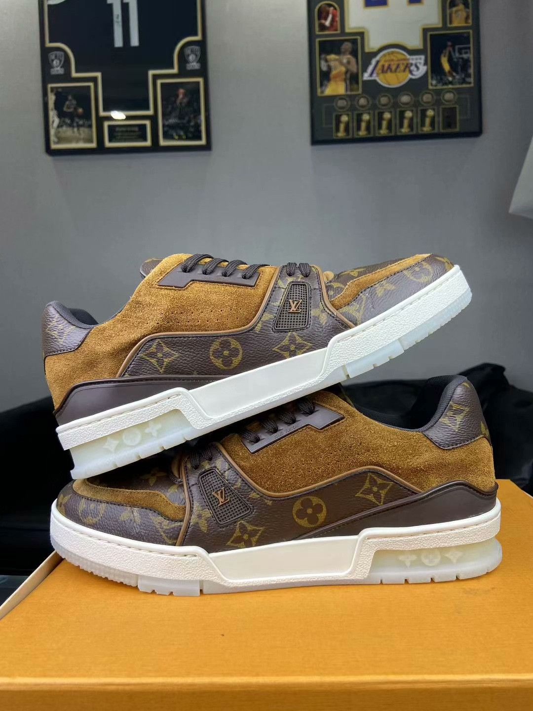 Louis Vuitton Louis Vuitton Training Lowtop Sneakers 8.5 Men Size US 8.5 / EU 41-42 - 6 Thumbnail