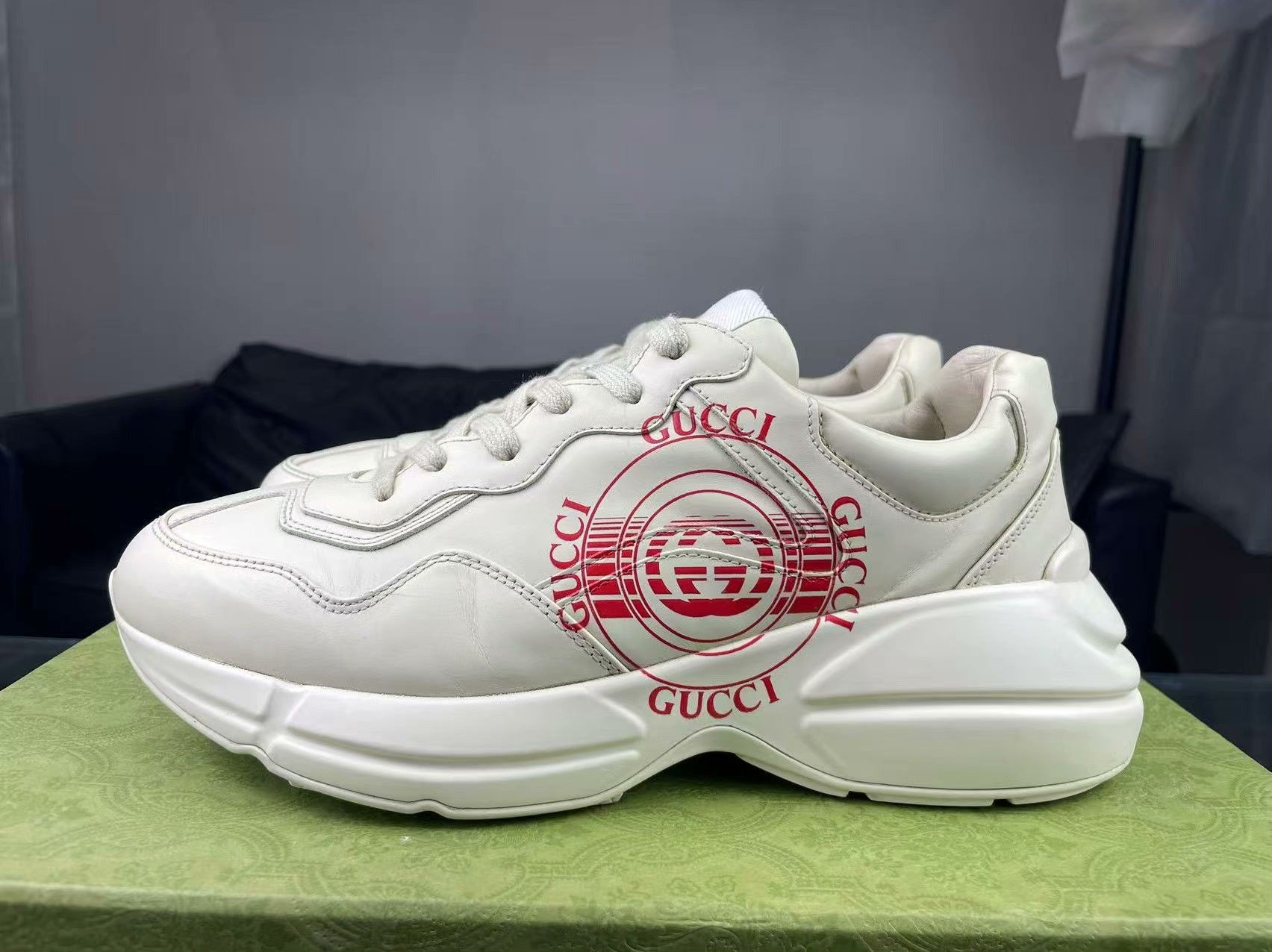 Gucci Gucci Retro Printed Lowtop Sneakers us_9 Women Size US 9 / IT 39 - 7 Thumbnail