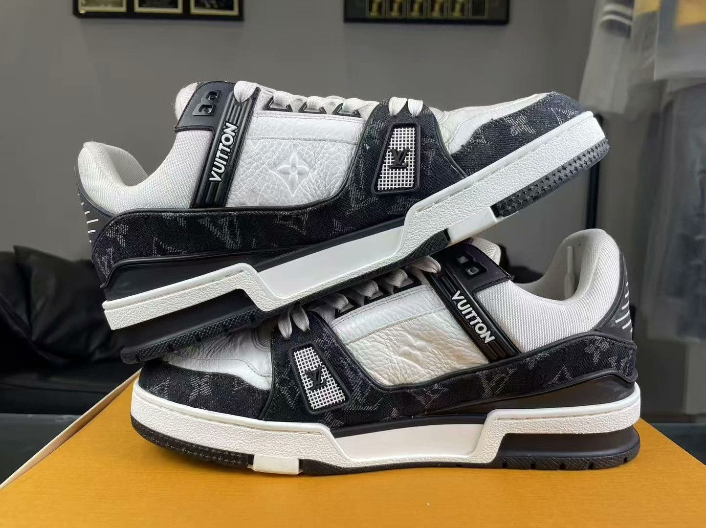 Louis Vuitton Louis Vuitton Training Denim Black Lowtop Sneakers 8.5 Men Size US 8.5 / EU 41-42 - 5 Thumbnail