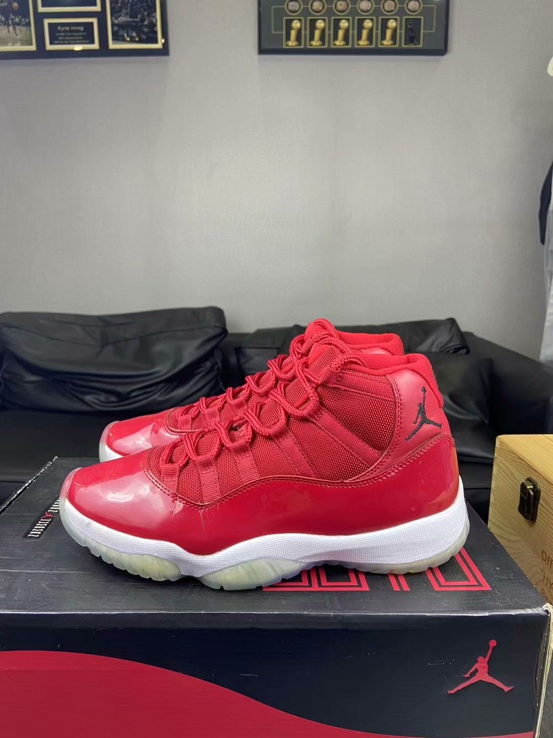 Nike Nike Red Lowtop Sneakers 9 Men Size US 9 / EU 42 - 3 Thumbnail