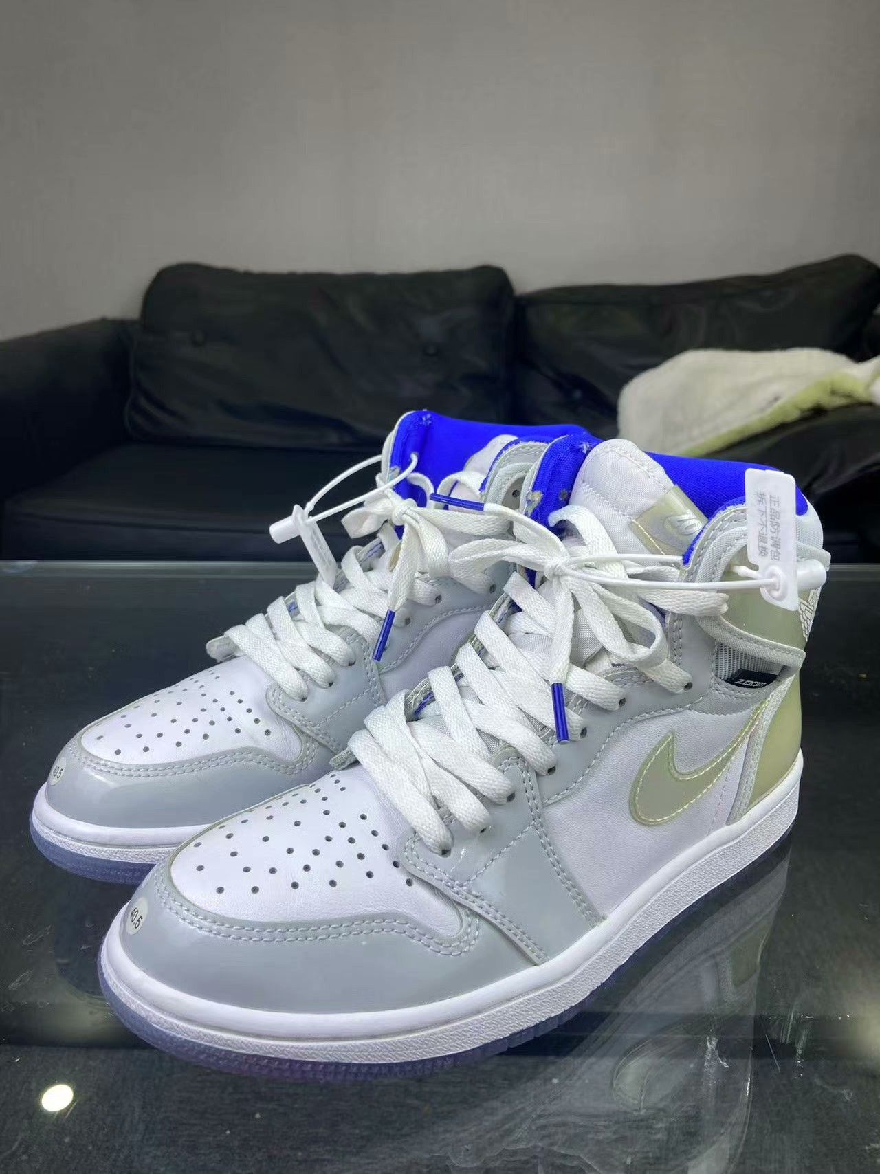 Nike Nike Hitop Sneakers 8 Men Size US 8 / EU 41 - 2 Thumbnail