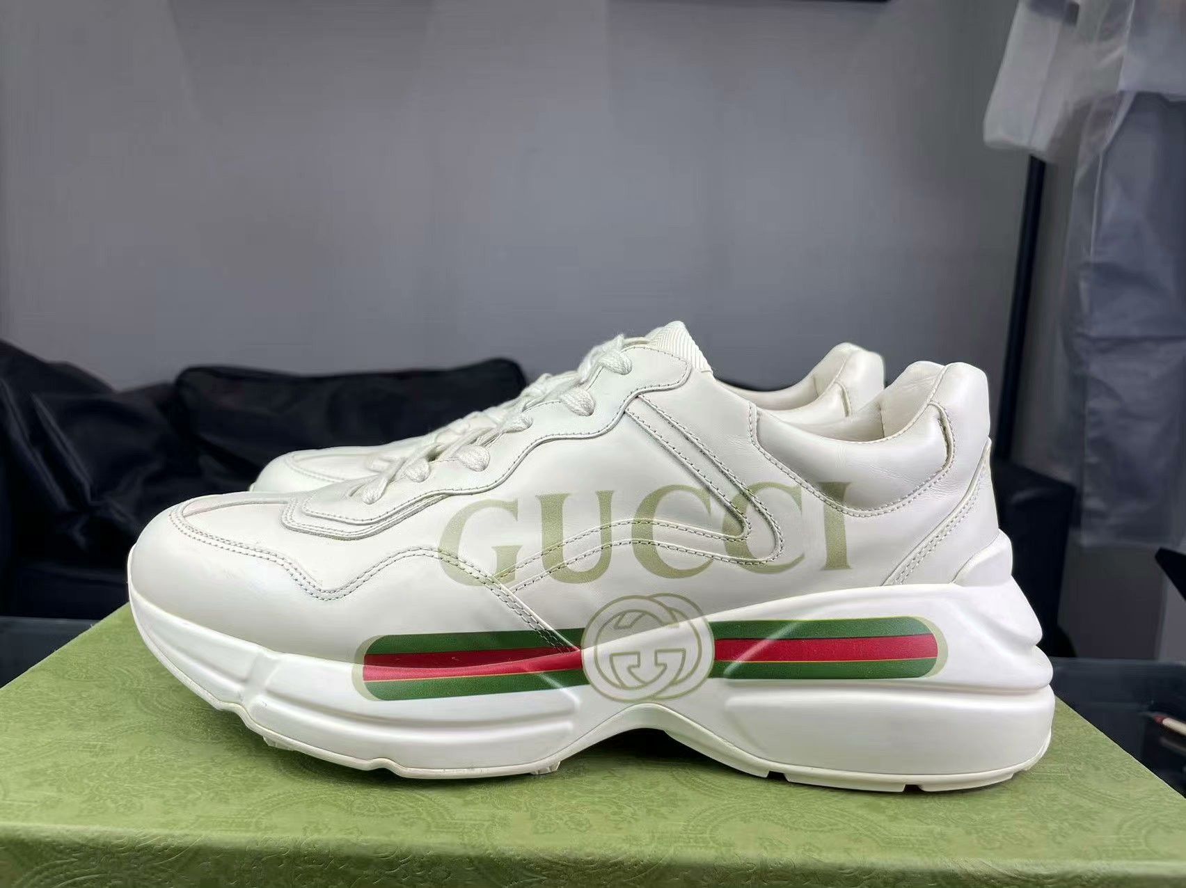 Gucci Gucci Printed Lowtop Sneakers 9.5 Men Size US 9.5 / EU 42-43 - 7 Thumbnail