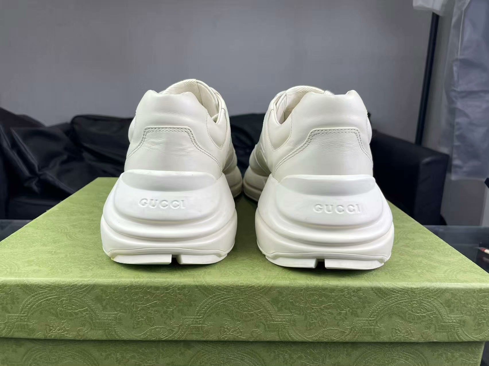 Gucci Gucci Printed Lowtop Sneakers 9.5 Men Size US 9.5 / EU 42-43 - 4 Thumbnail