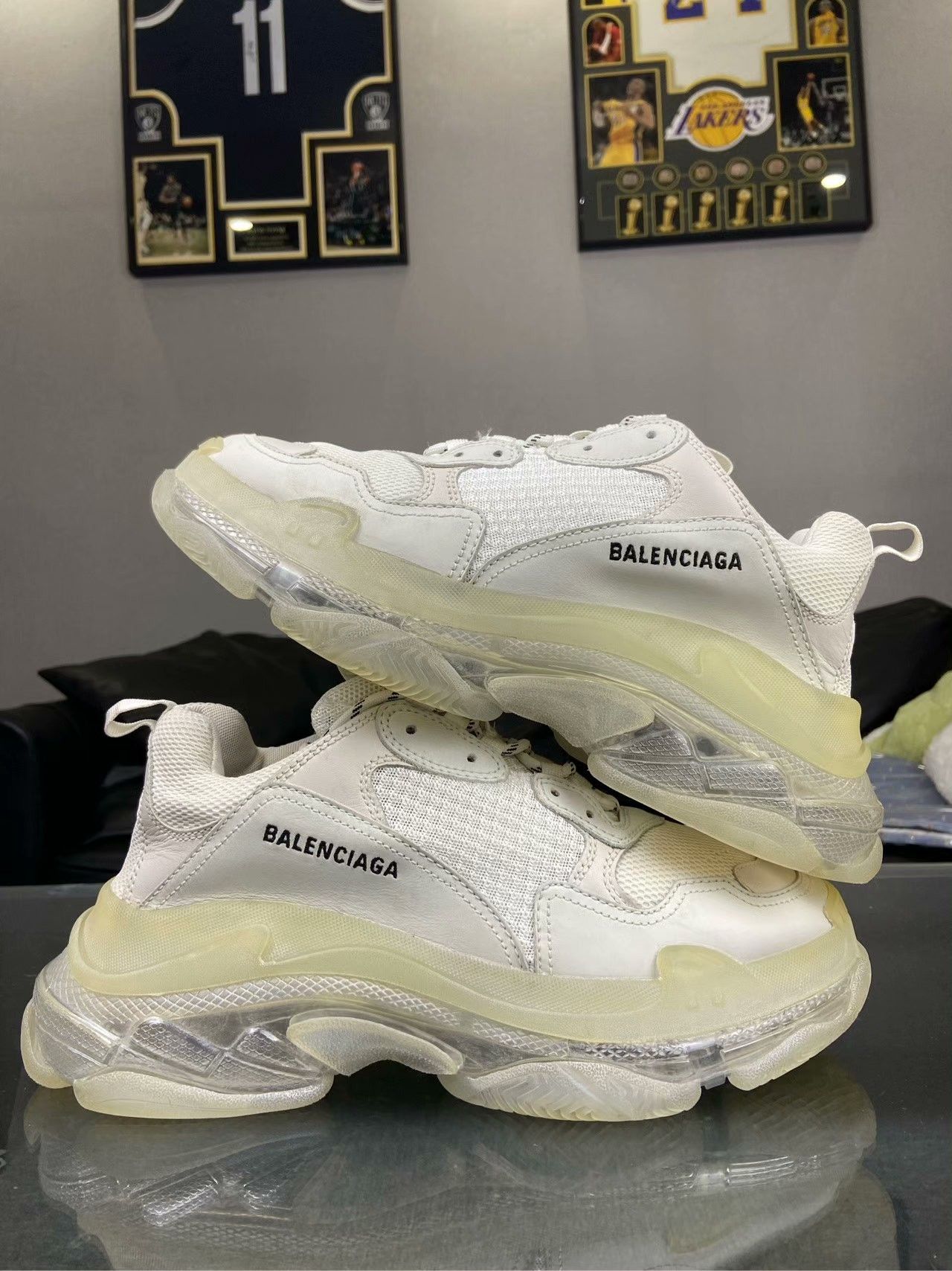 Balenciaga Balenciaga Clear White Lowtop Sneakers 10 Men Size US 10 / EU 43 - 5 Thumbnail