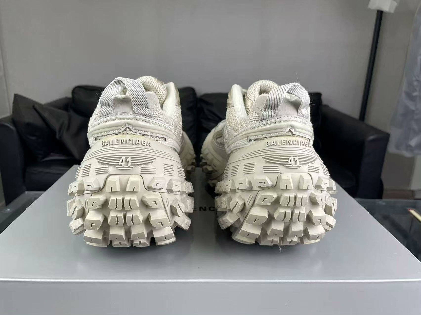 Balenciaga Balenciaga Brown Lowtop Sneakers 8.5 Men Size US 8.5 / EU 41-42 - 6 Thumbnail