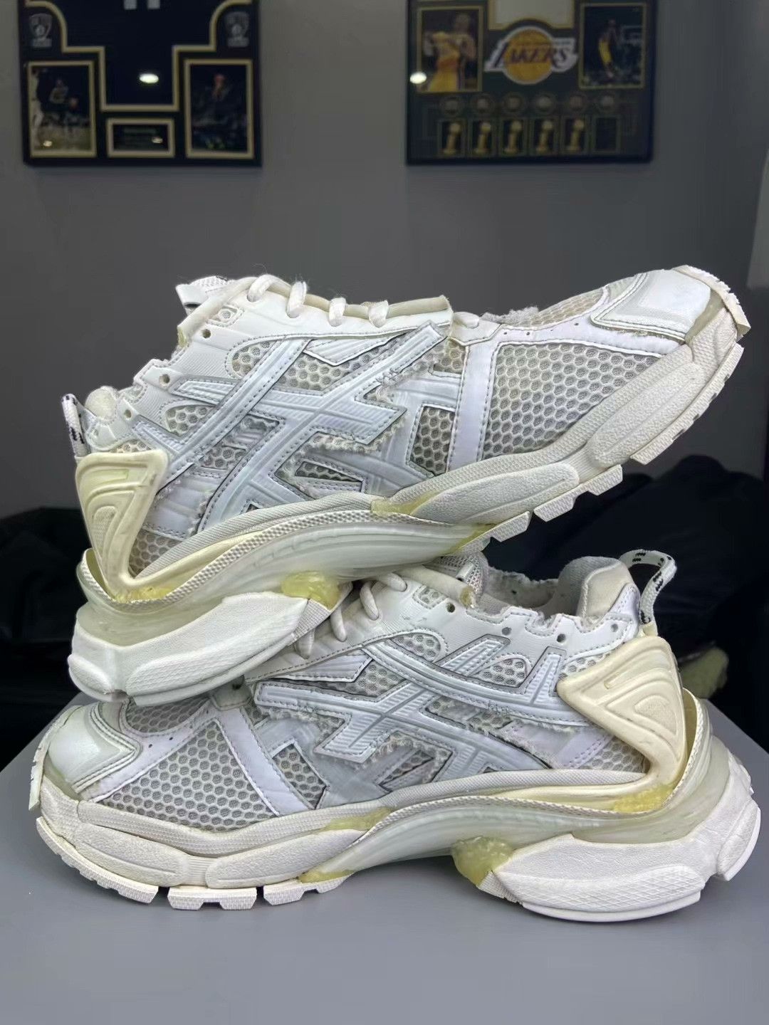Balenciaga Balenciaga Running White Lowtop Sneakers 7.5 Men Size US 7.5 / EU 40-41 - 6 Thumbnail
