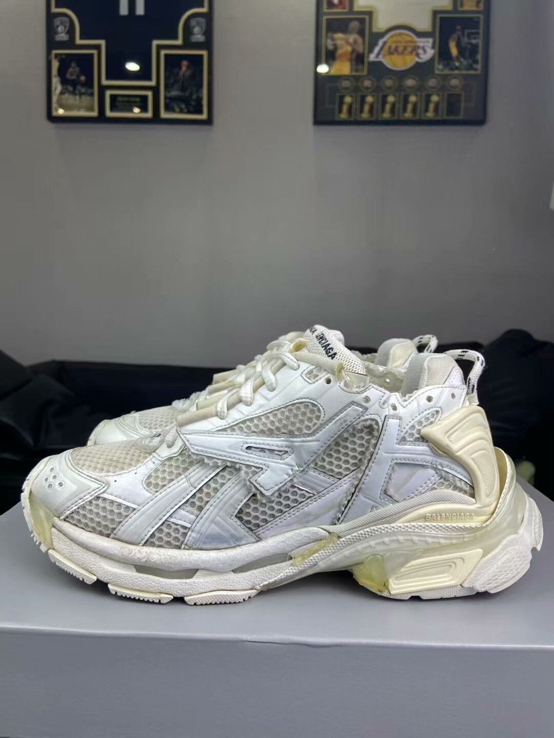 Balenciaga Balenciaga Running White Lowtop Sneakers 7.5 Men Size US 7.5 / EU 40-41 - 3 Thumbnail