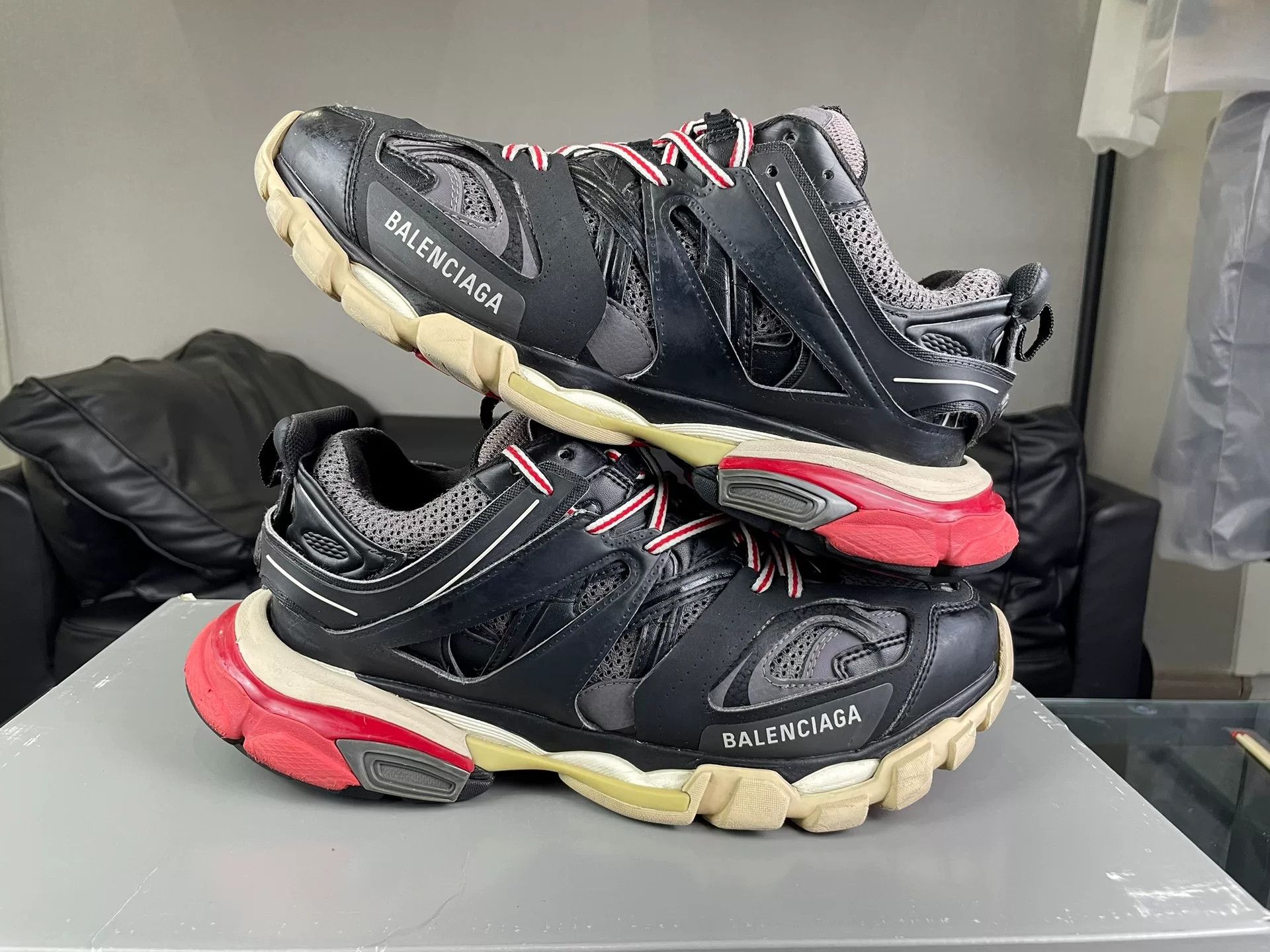 Balenciaga Balenciaga Black Lowtop Sneakers 8.5 Men Size US 8.5 / EU 41-42 - 7 Thumbnail