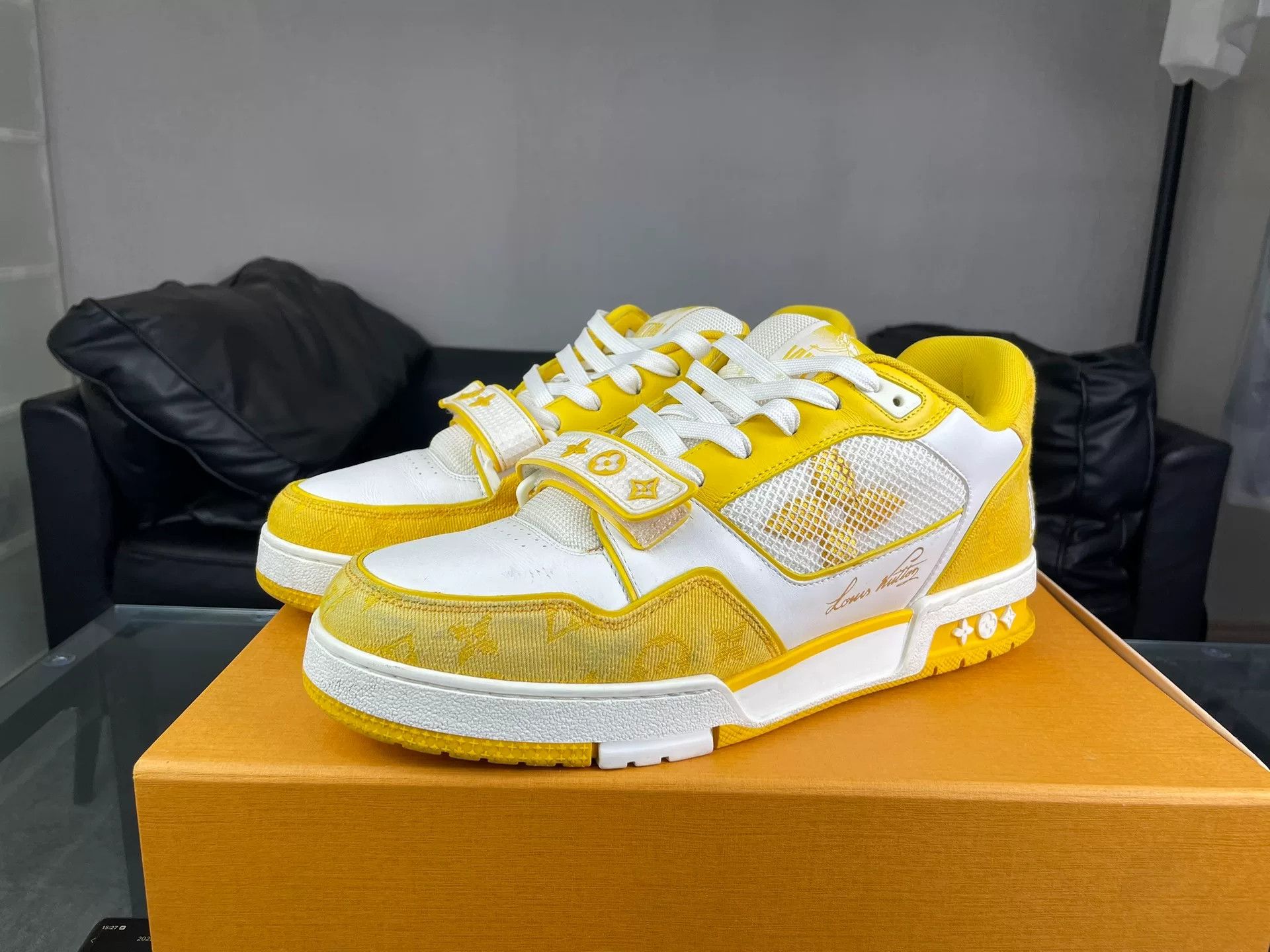 Louis Vuitton Louis Vuitton Training Yellow Lowtop Sneakers 10 Men Size US 10 / EU 43 - 2 Thumbnail