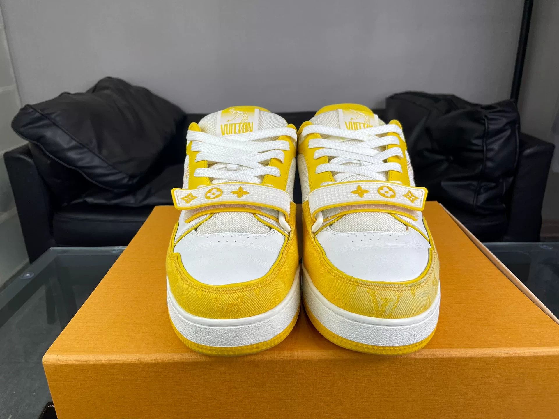 Louis Vuitton Louis Vuitton Training Yellow Lowtop Sneakers 10 Men Size US 10 / EU 43 - 3 Thumbnail